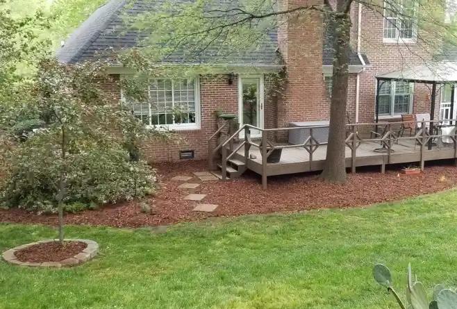 Mulch installation
